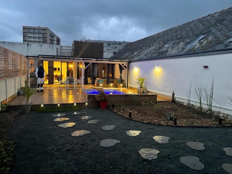 Le 627 Hotel Сомюр Екстериор снимка